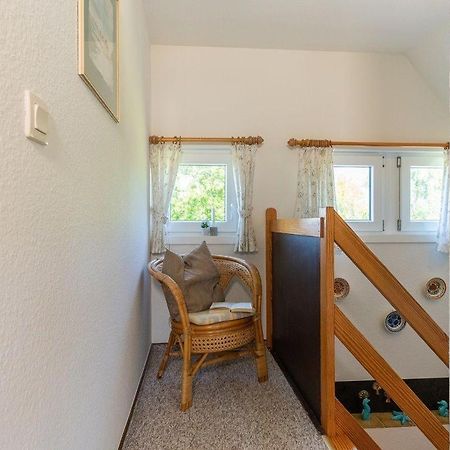 Großenbrode Am-Hohen-Ufer-Reetdach-Haus-Ocean-Breeze-136ヴィラ エクステリア 写真