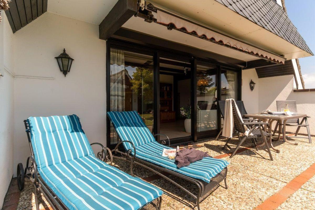 Großenbrode Am-Hohen-Ufer-Reetdach-Haus-Ocean-Breeze-136ヴィラ エクステリア 写真